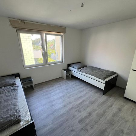 Wohnungen Fuer Montuere Studenten Reisende Bielefeld Eksteriør bilde